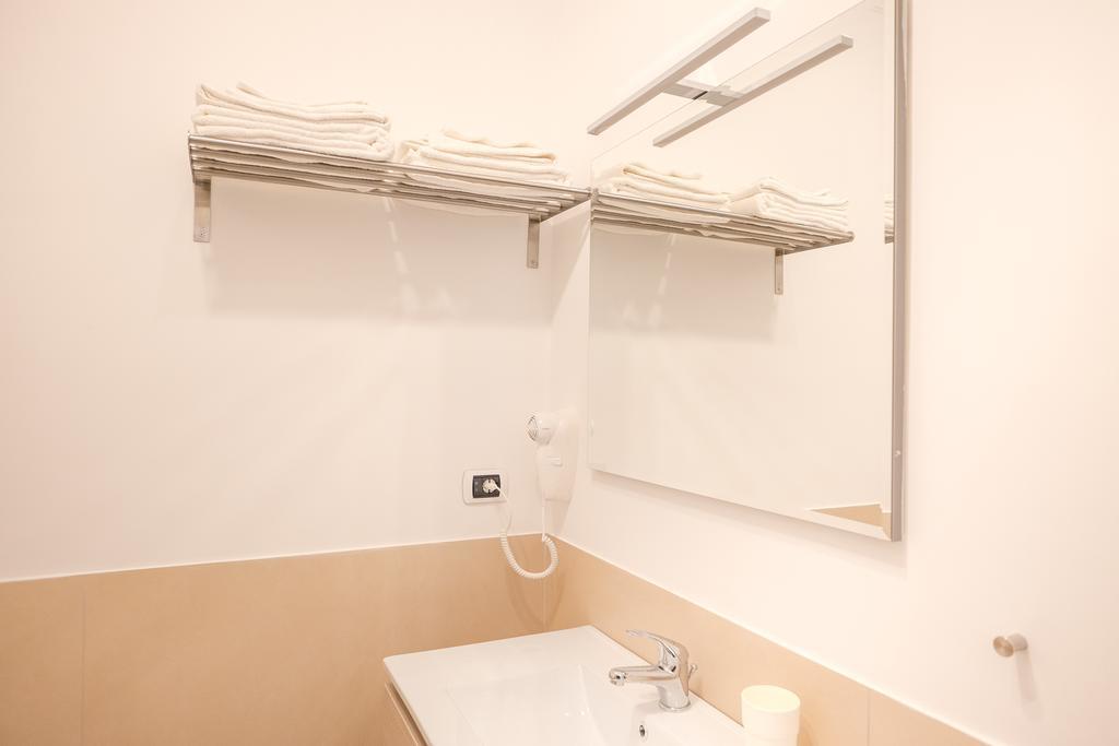ナポリ カーサリス B＆B Bed & Breakfast 部屋 写真