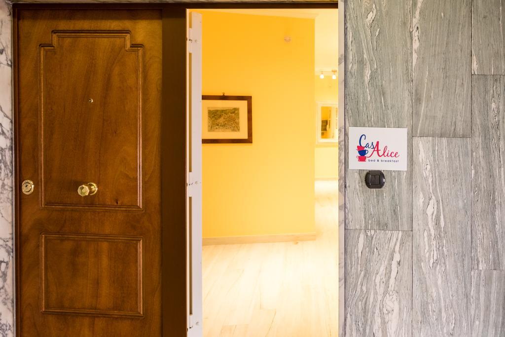 ナポリ カーサリス B＆B Bed & Breakfast エクステリア 写真