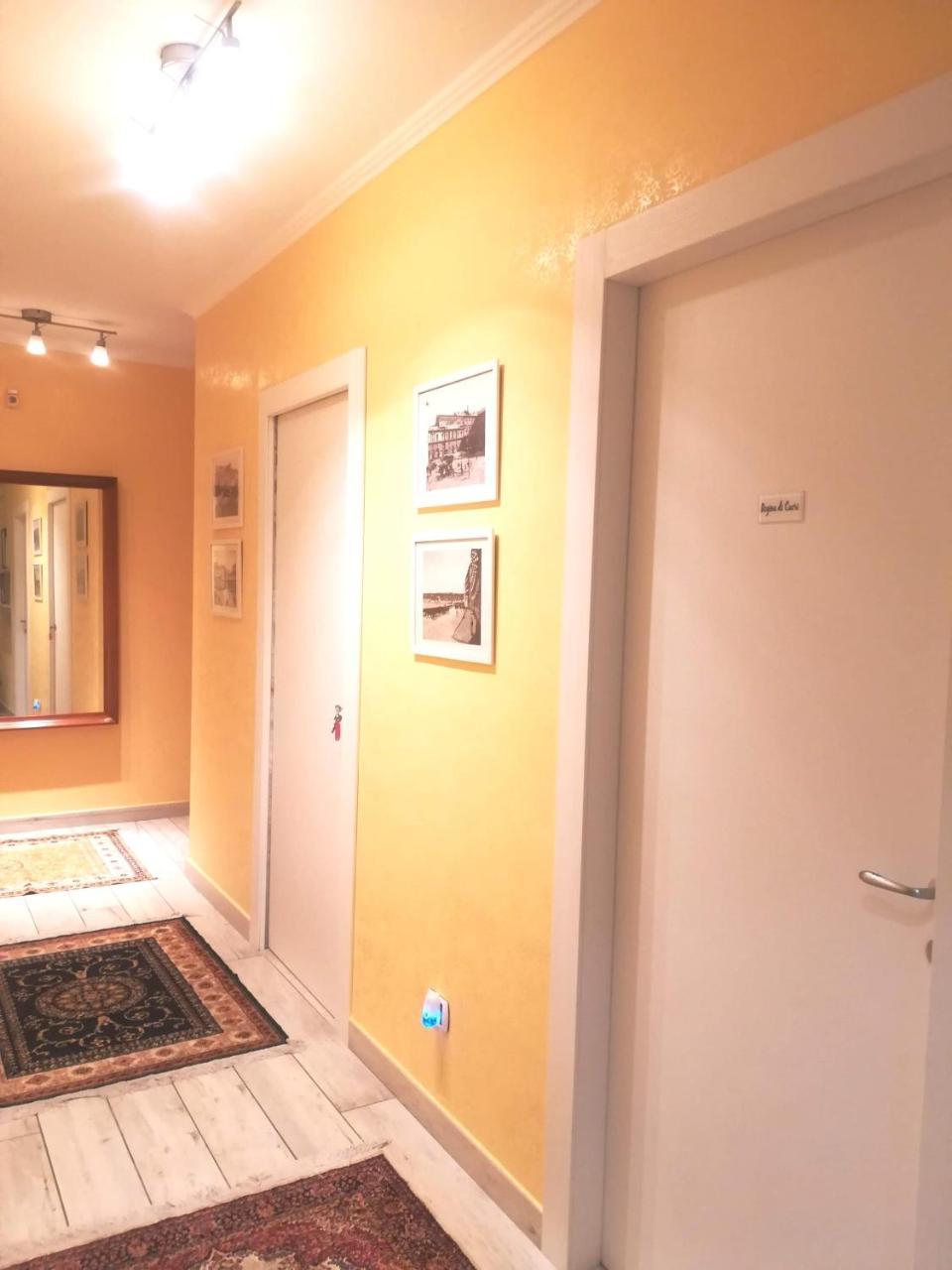 ナポリ カーサリス B＆B Bed & Breakfast エクステリア 写真