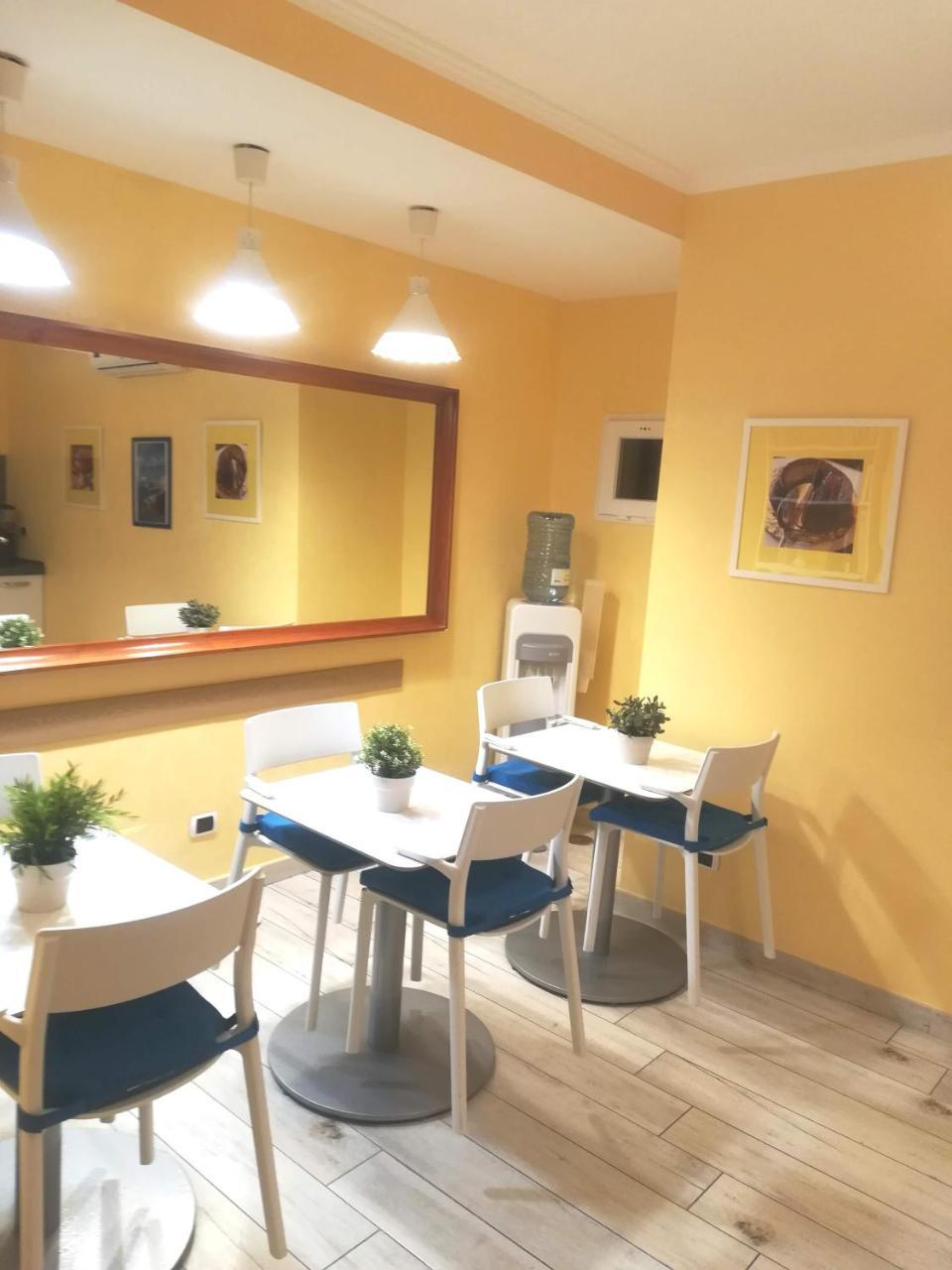 ナポリ カーサリス B＆B Bed & Breakfast エクステリア 写真